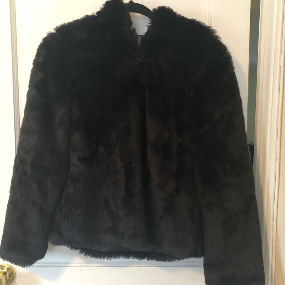 NEW faux fur coat
